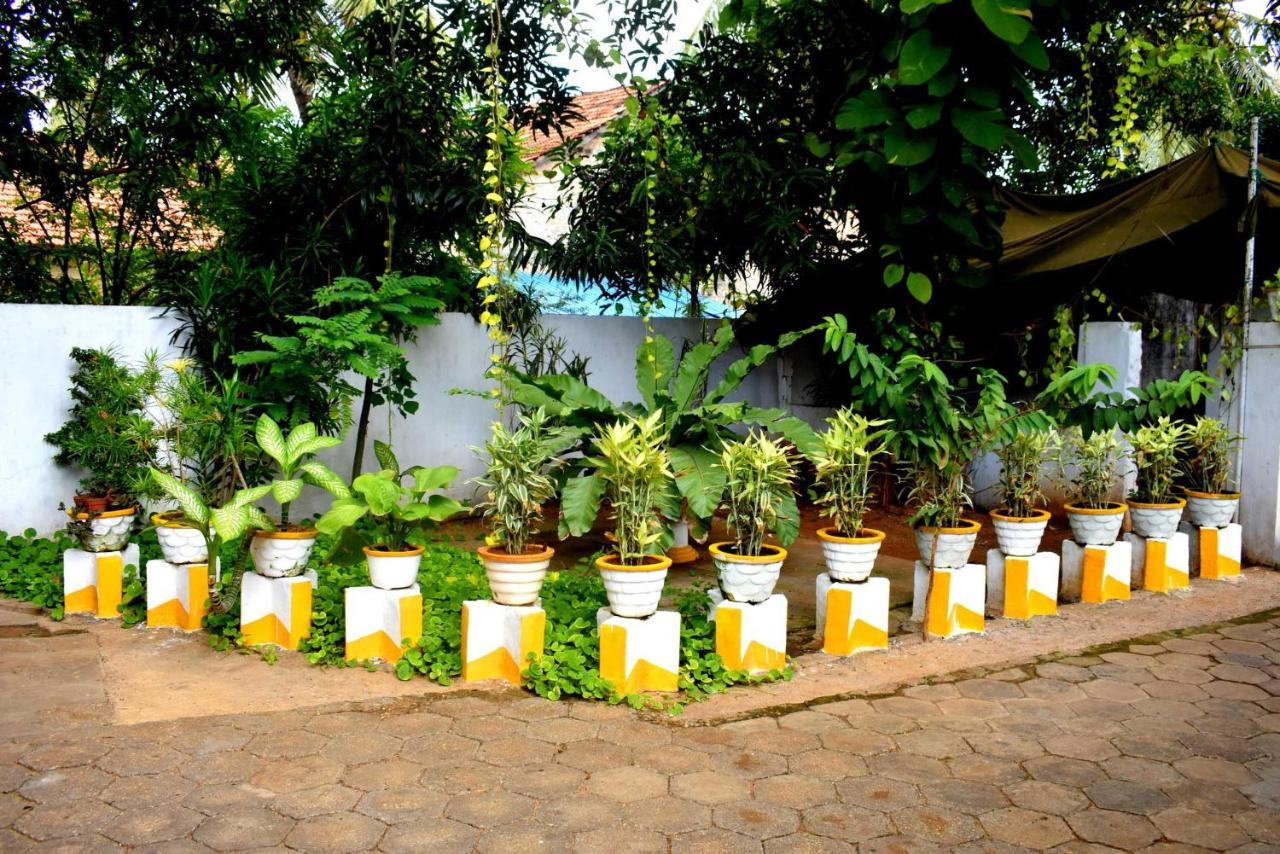 Old Park Villa Jaffna Bagian luar foto