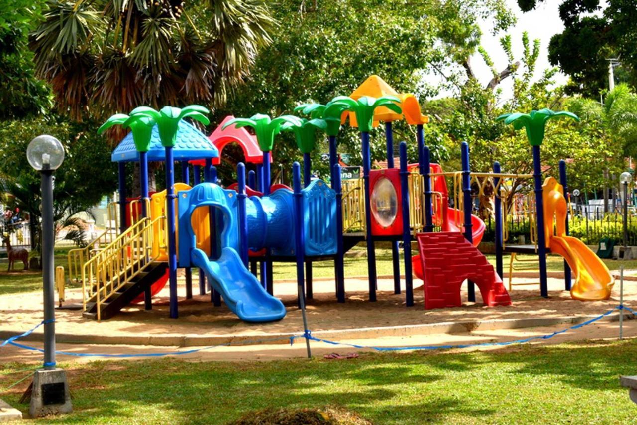 Old Park Villa Jaffna Bagian luar foto